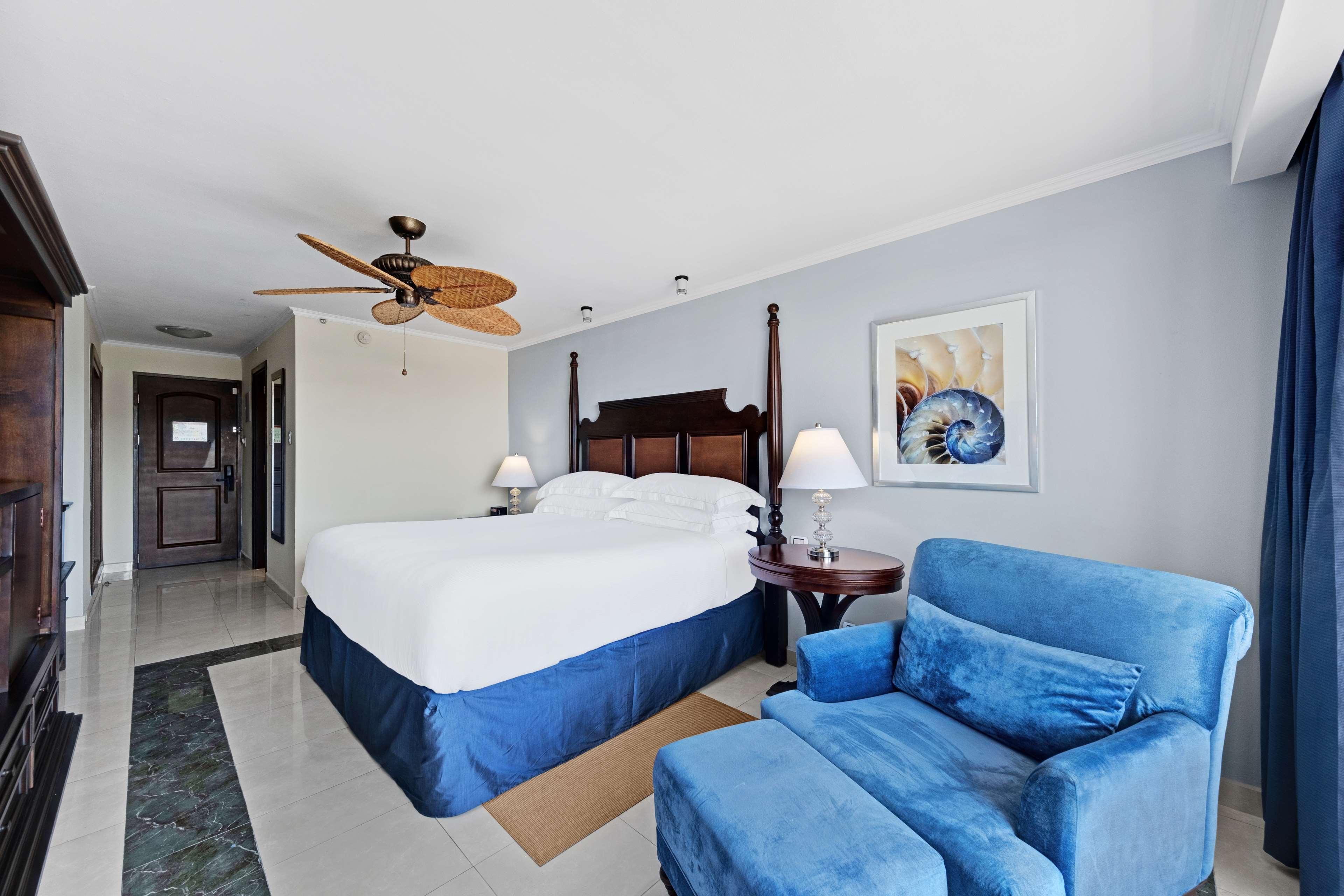 Hotel Barcelo Aruba Palm Beach Esterno foto