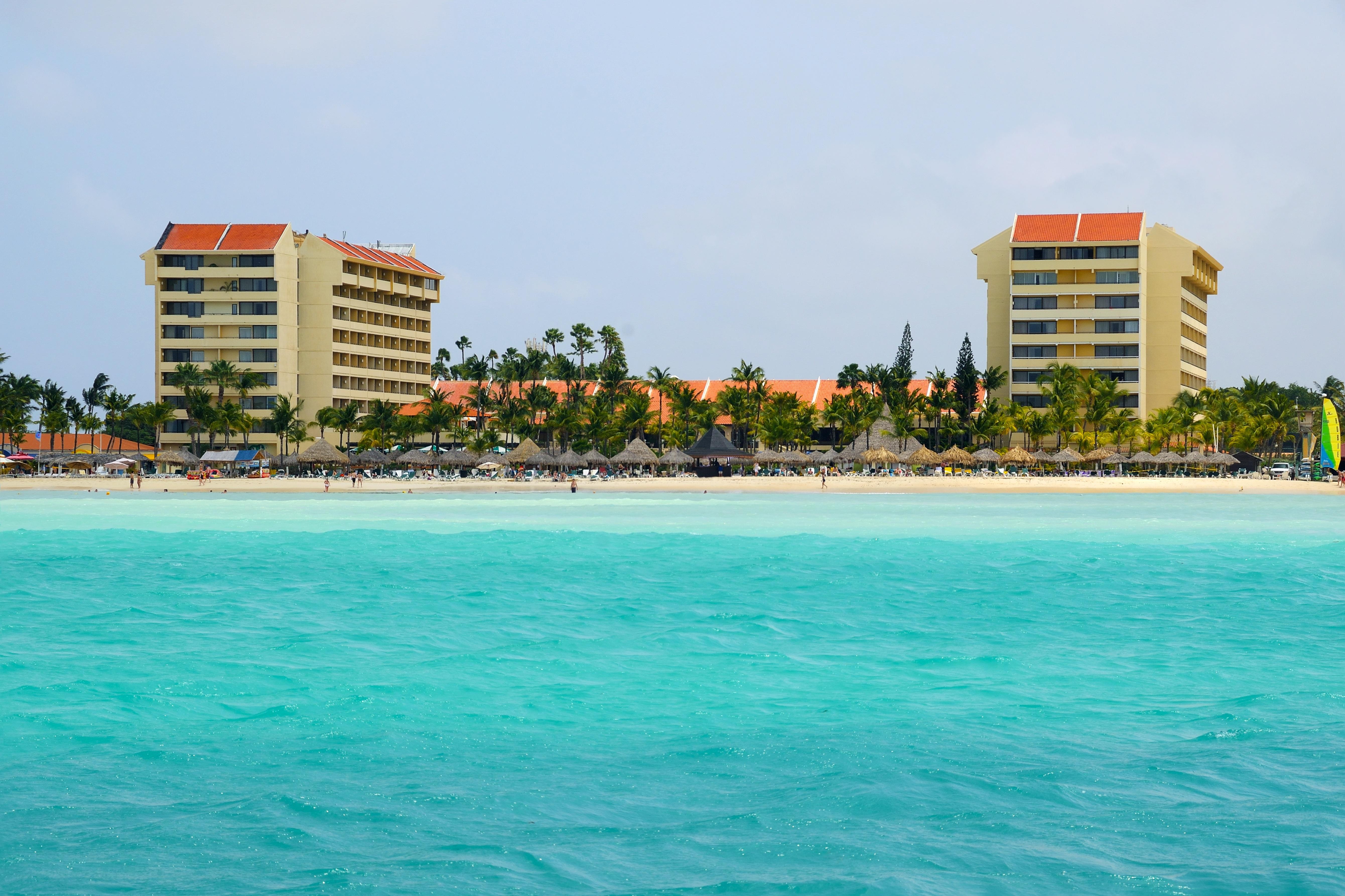 Hotel Barcelo Aruba Palm Beach Esterno foto